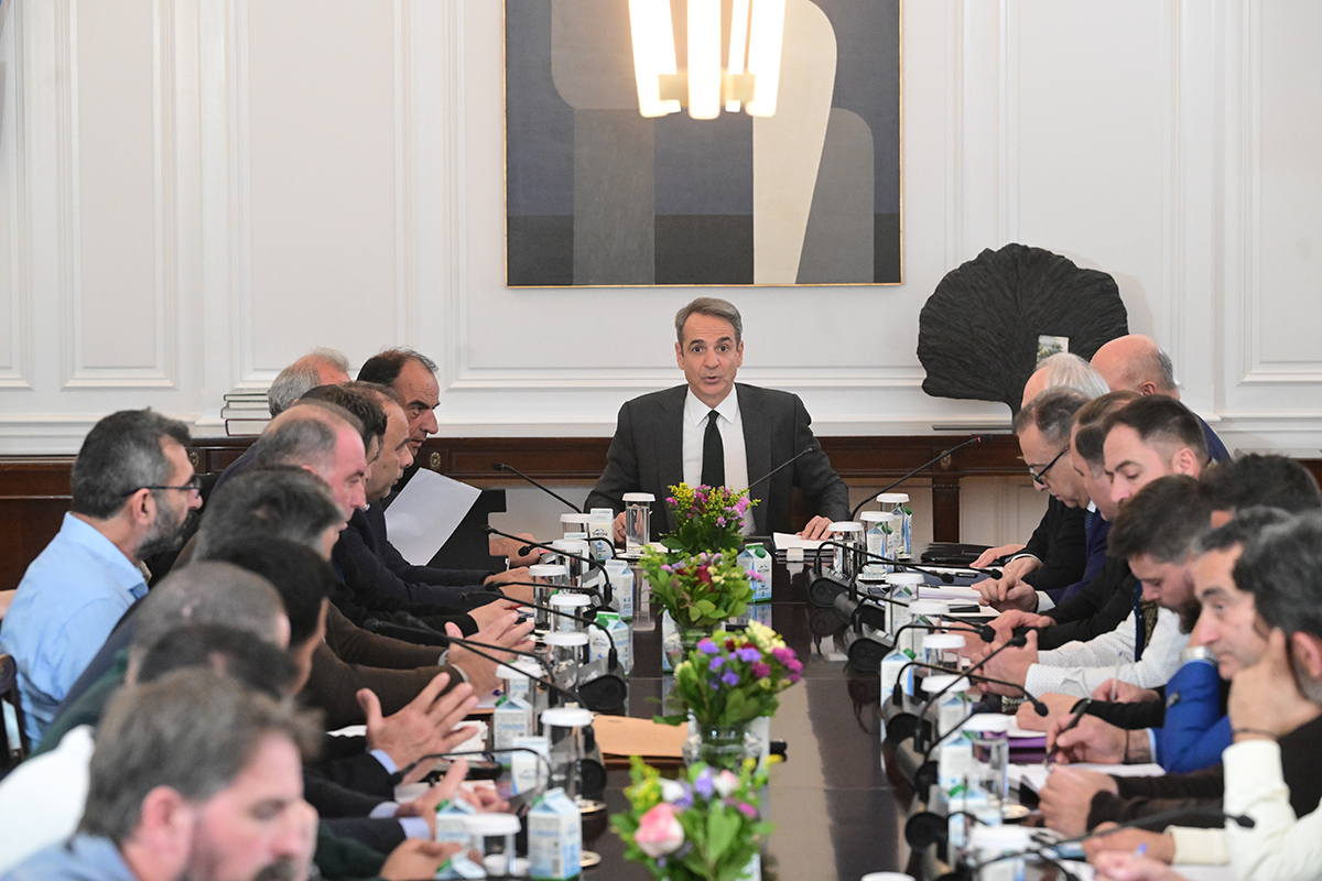 Συνάντηση Μητσοτάκη – αγροτών: Συζήτηση για τεχνικά ζητήματα χωρίς νέα συμπεράσματα