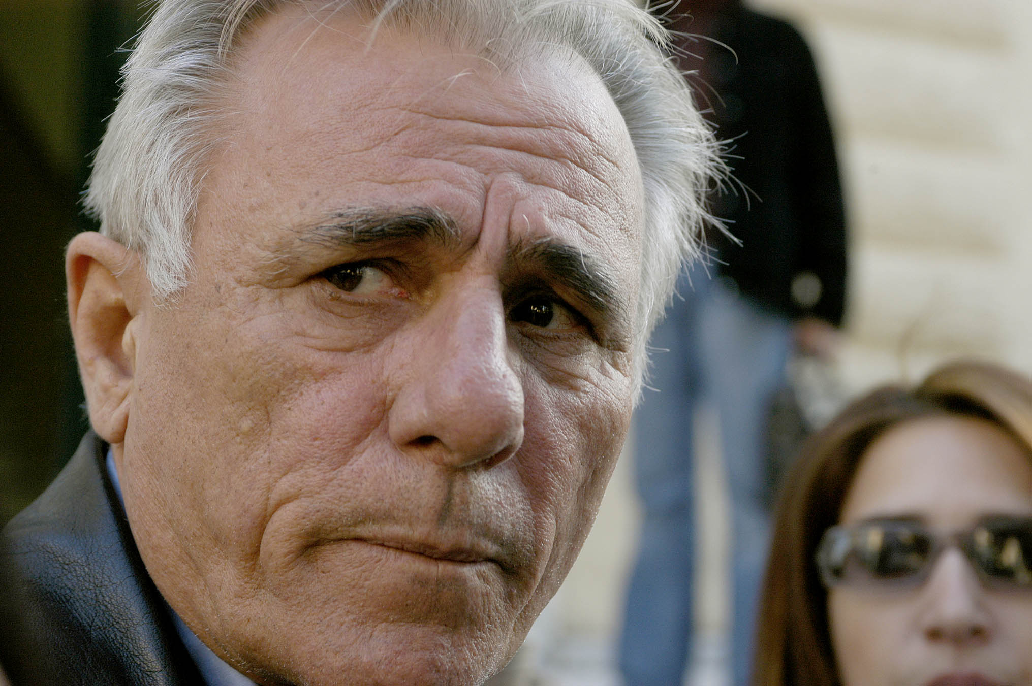 Πέθανε ο δημοσιογράφος Σπύρος Καρατζαφέρης