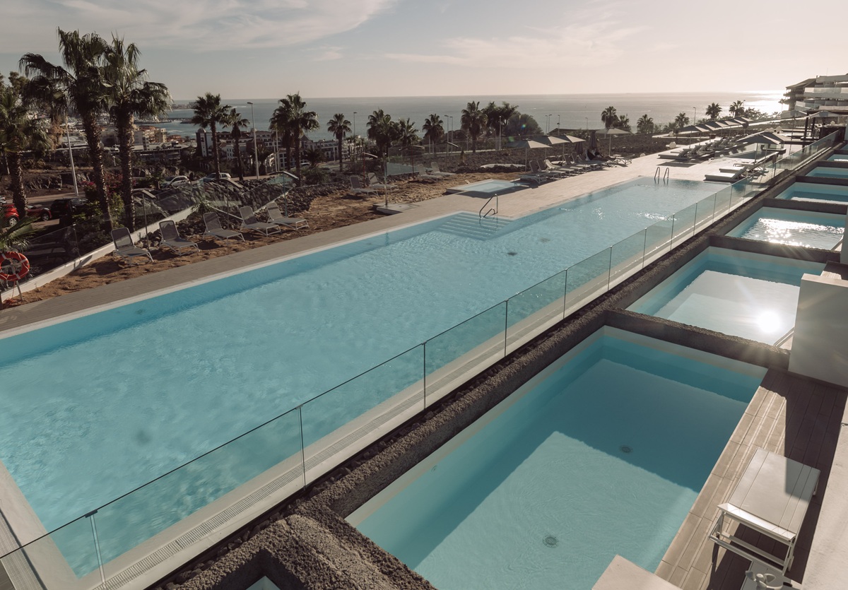 Domes Resorts: Η πρώτη ισπανική επένδυση ανοίγει τις πόρτες στο Baobab Suites της Τενερίφης