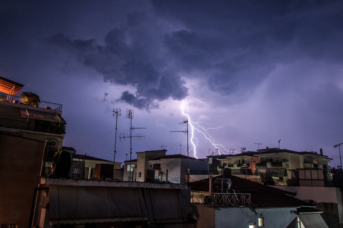 Σε επιφυλακή η Πολιτική Προστασία για την κακοκαιρία : «Να αποφεύγονται άσκοπες μετακινήσεις»