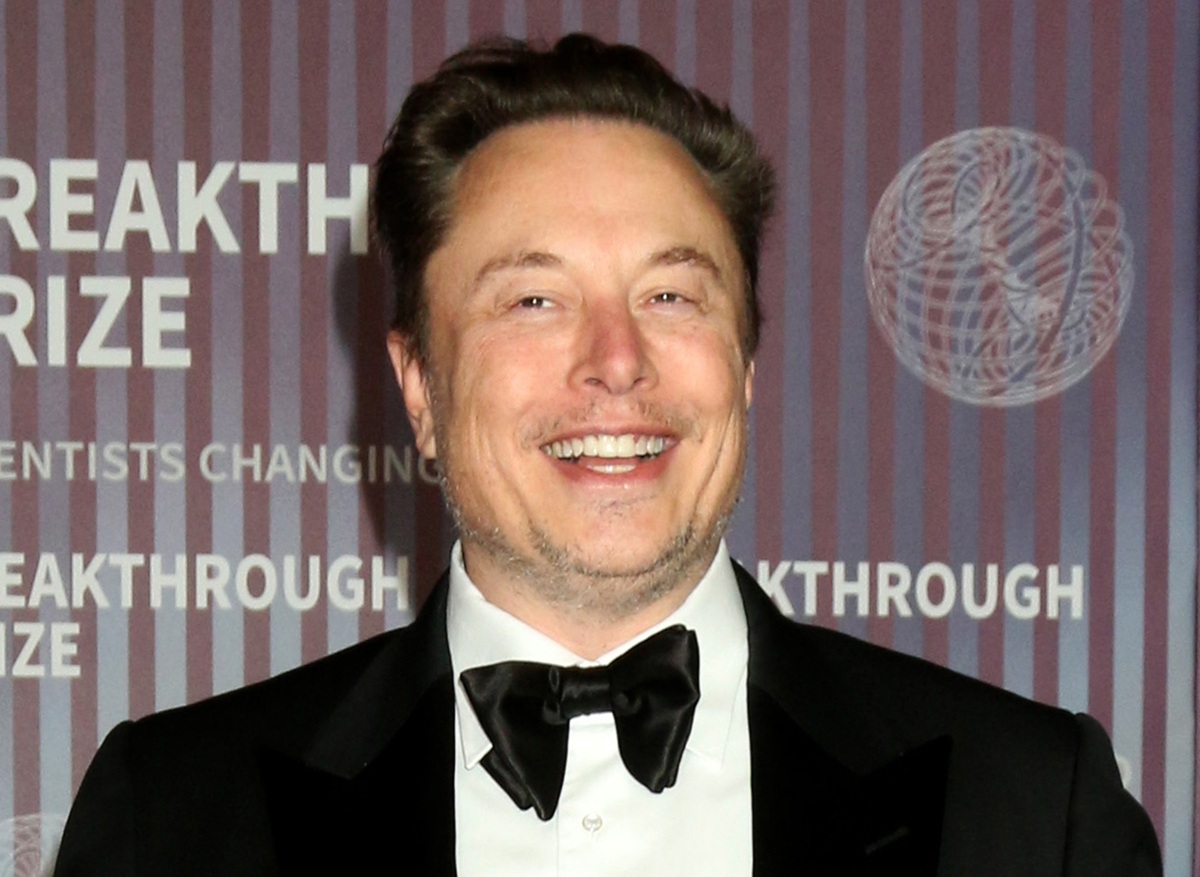 Τι μπορεί να αγοράσει κανείς με 722 δισ. δολάρια; Όσα θα μπορούσε να αποκτήσει ο Έλον Μασκ