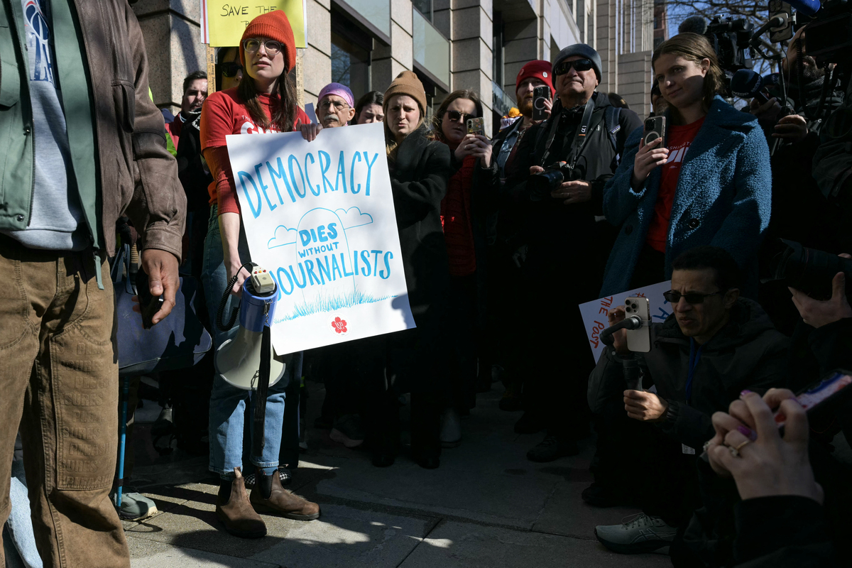 Washington Post: Παραιτήθηκε ο CEO Γουίλ Λιούις «στη σκιά» των μαζικών απολύσεων