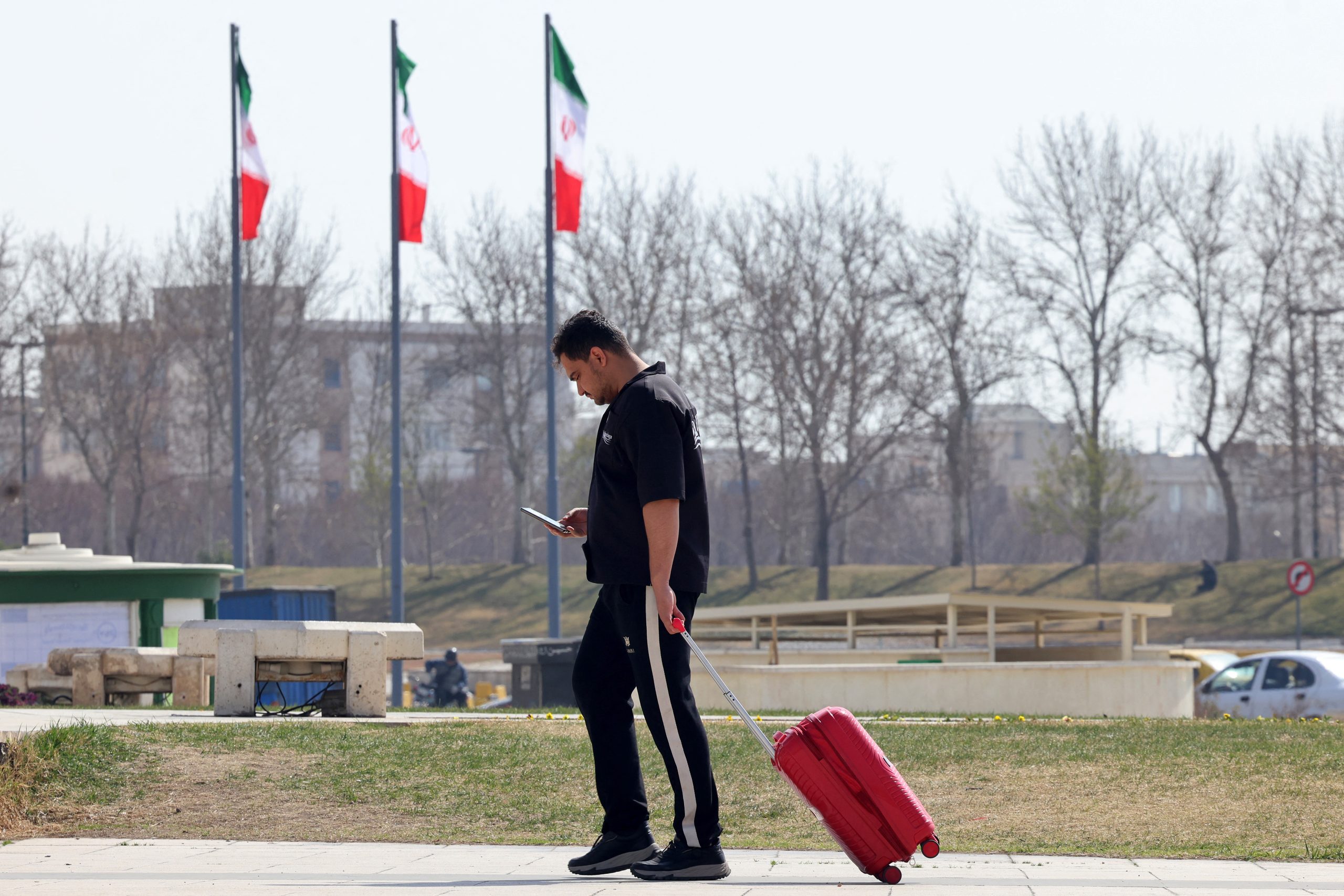 Ινδία: Έκκληση στους πολίτες να αποχωρήσουν από το Ιράν εν μέσω φόβων για αμερικανικό πλήγμα