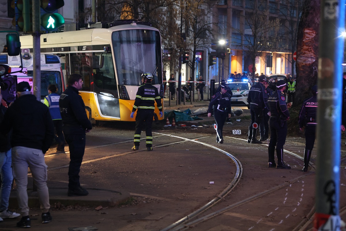 Τραγωδία στο Μιλάνο: Σε τι οφείλεται ο φονικός εκτροχιασμός του τραμ