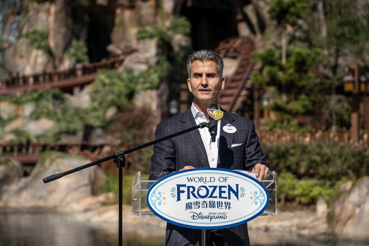 Η Disney βρήκε τον νέο της CEO: Ποιος είναι ο Josh D’Amaro που αναλαμβάνει τα ηνία της ιστορικής εταιρείας