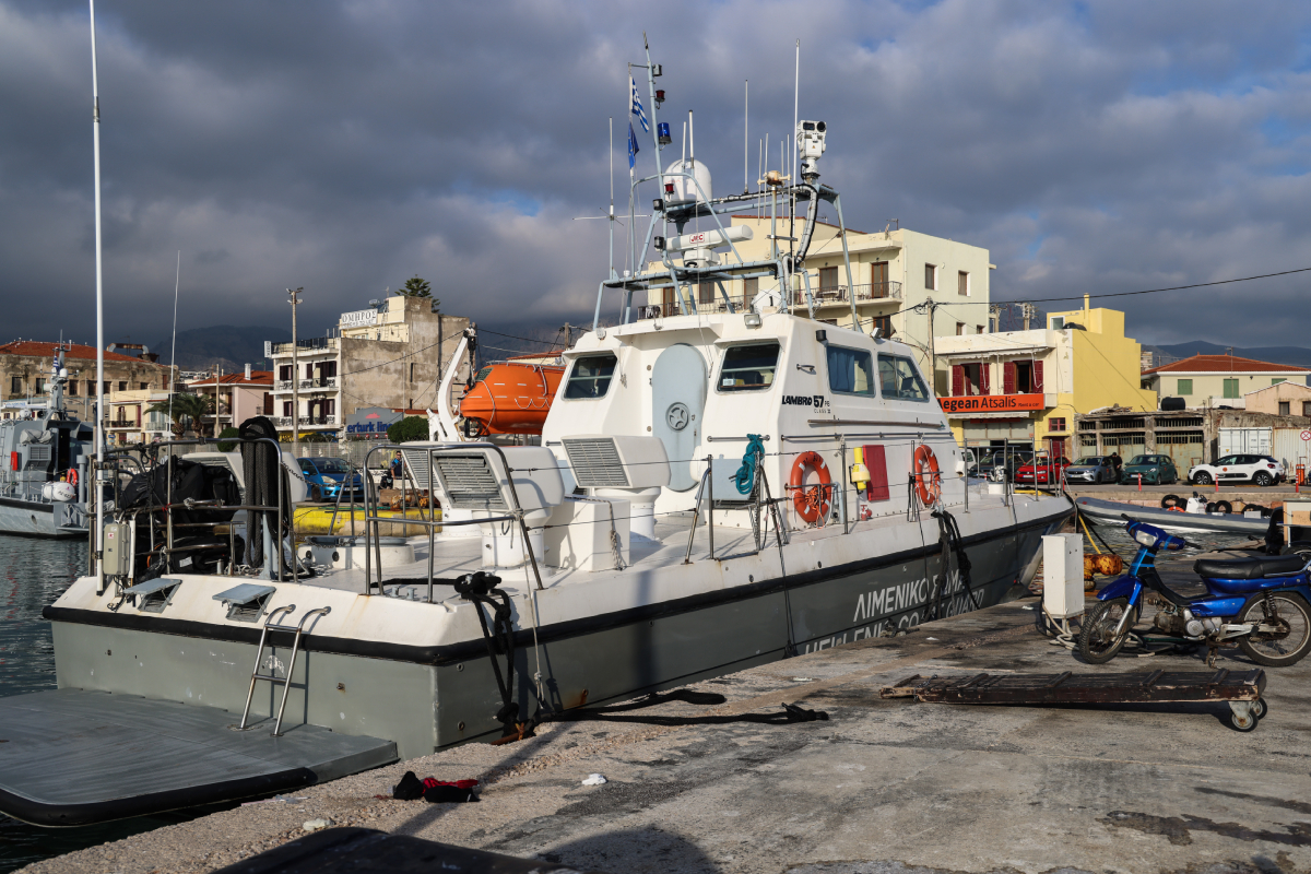 Τραγωδία στη Χίο: ΕΔΕ για το πολύνεκρο ναυάγιο – Φόβοι για πάνω από 40 επιβαίνοντες