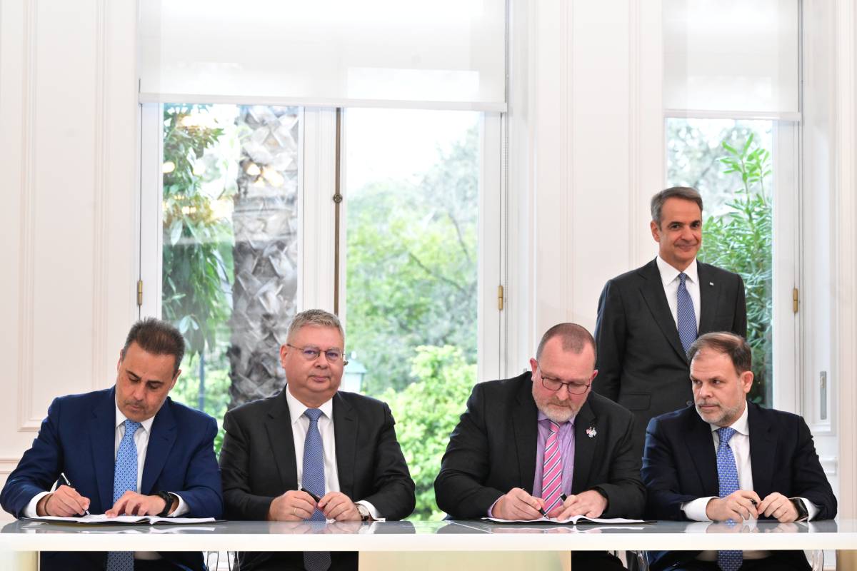 Υδρογονάνθρακες: Έπεσαν οι υπογραφές με τη Chevron–Helleniq Energy – Μητσοτάκης: «H χώρα κάνει άλμα»