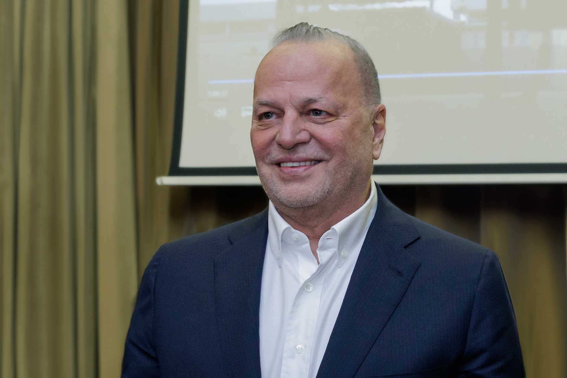 LNG: Τι προβλέπει η μεγάλη συμφωνία Shell και METLEN