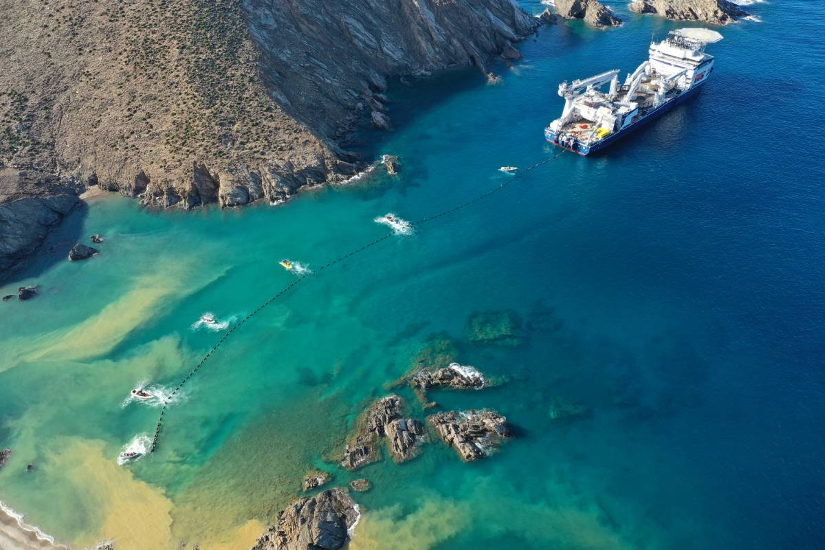 Ελάφρυνση 3,7 δισ. ευρώ για τους καταναλωτές έως το 2034  από τις ηλεκτρικές διασυνδέσεις του ΑΔΜΗΕ