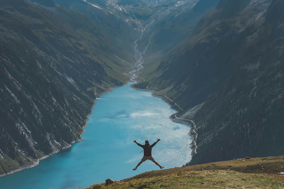 Ποια ταξιδιωτική αγορά θα ξεπεράσει τα 340 δισ. δολάρια έως το 2029