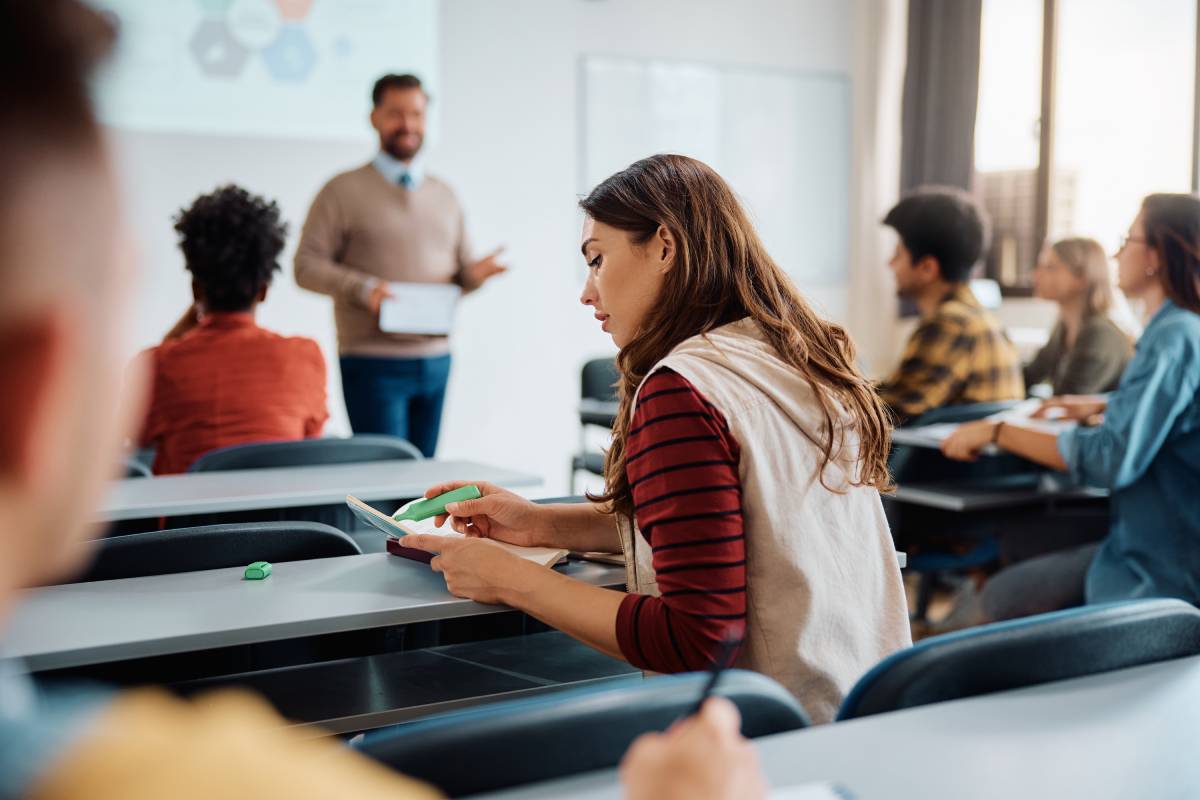 Εκπαίδευση για λίγους: Νέα ρεκόρ στα δίδακτρα των ιδιωτικών σχολείων