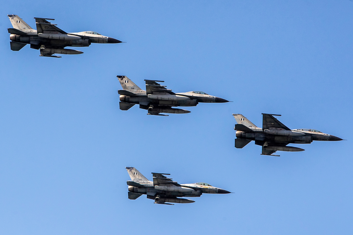 Υπόθεση κατασκοπείας στις Ένοπλες Δυνάμεις: Αξιωματικός της Πολεμικής Αεροπορίας ο συλληφθείς