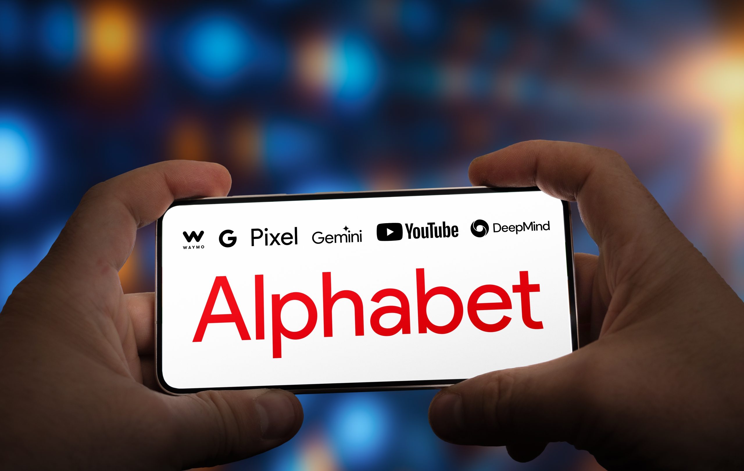 Alphabet: Αναζητά 11 δισ. δολάρια μέσω ομολόγων σε στερλίνα και φράγκο