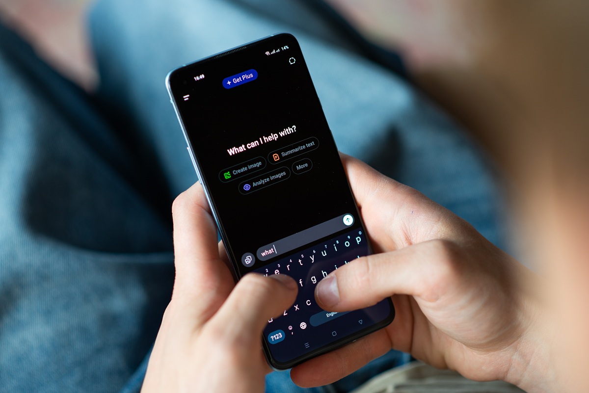 Τι συμβαίνει στο περιβάλλον κάθε φορά που ρωτάμε κάτι το ChatGPT;