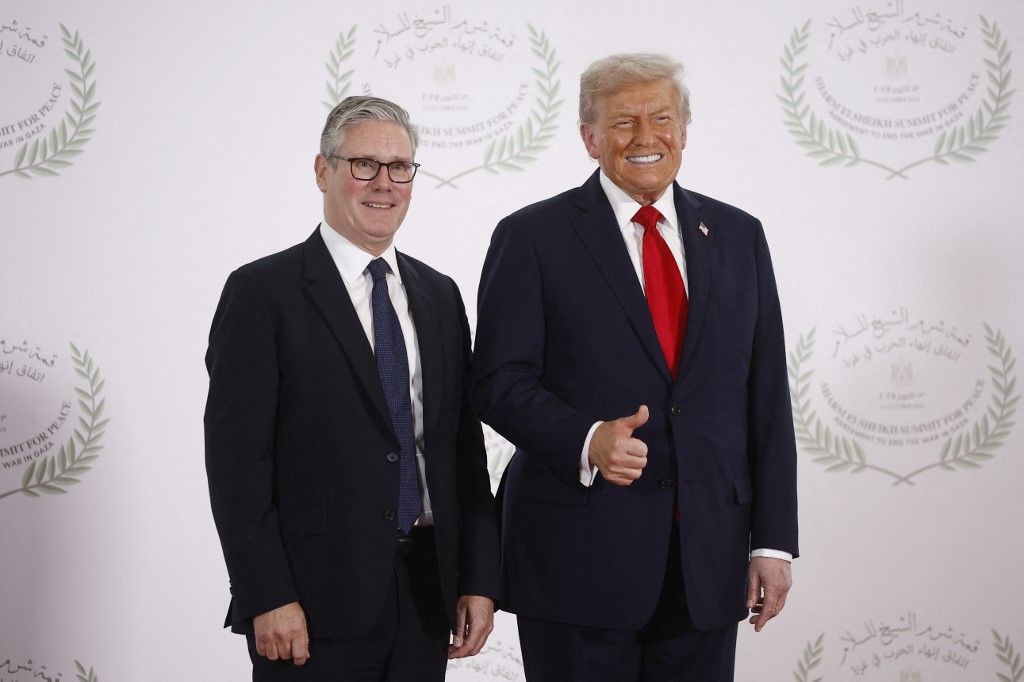 Τραμπ κατά Στάρμερ: «Με απογοήτευσε βαθιά για το Ιράν»