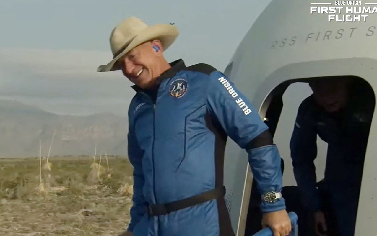 Blue Origin: Το σχέδιο του Τζεφ Μπέζος για να σώσει τη Γη από αστεροειδείς