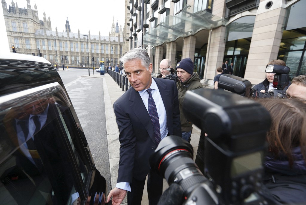 Αντρέα Όρσελ της UniCredit και Σέρτζιο Ερμότι της UBS οι πιο ακριβοπληρωμένοι στην Ευρώπη