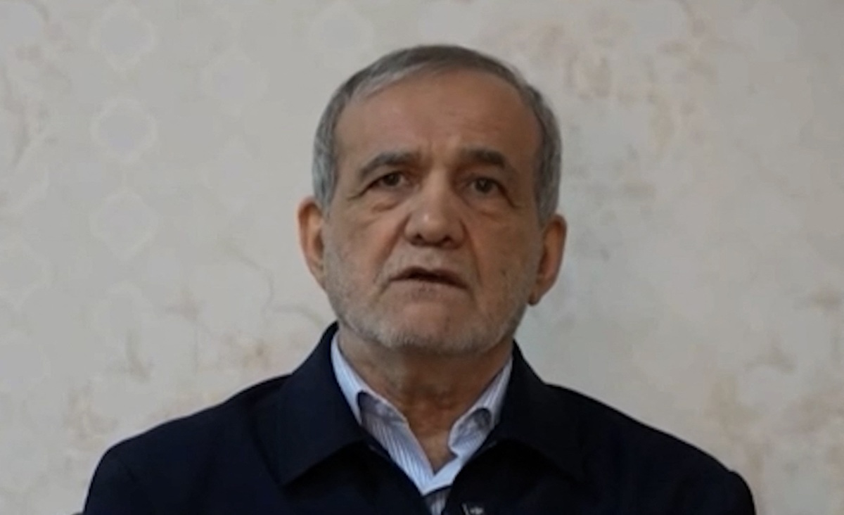 Μήνυμα του Ιρανού πρόεδρου στις χώρες του Κόλπου: «Δεν είχαμε άλλη επιλογή από το να επιτεθούμε»