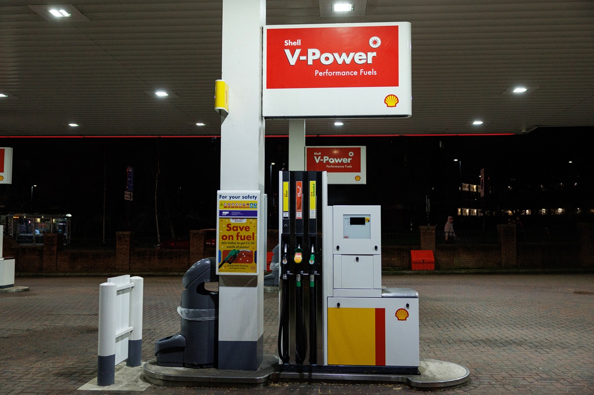 ΗΠΑ: Το ντίζελ πάνω από 5 δολάρια το γαλόνι – Πίεση στην αγορά ενέργειας