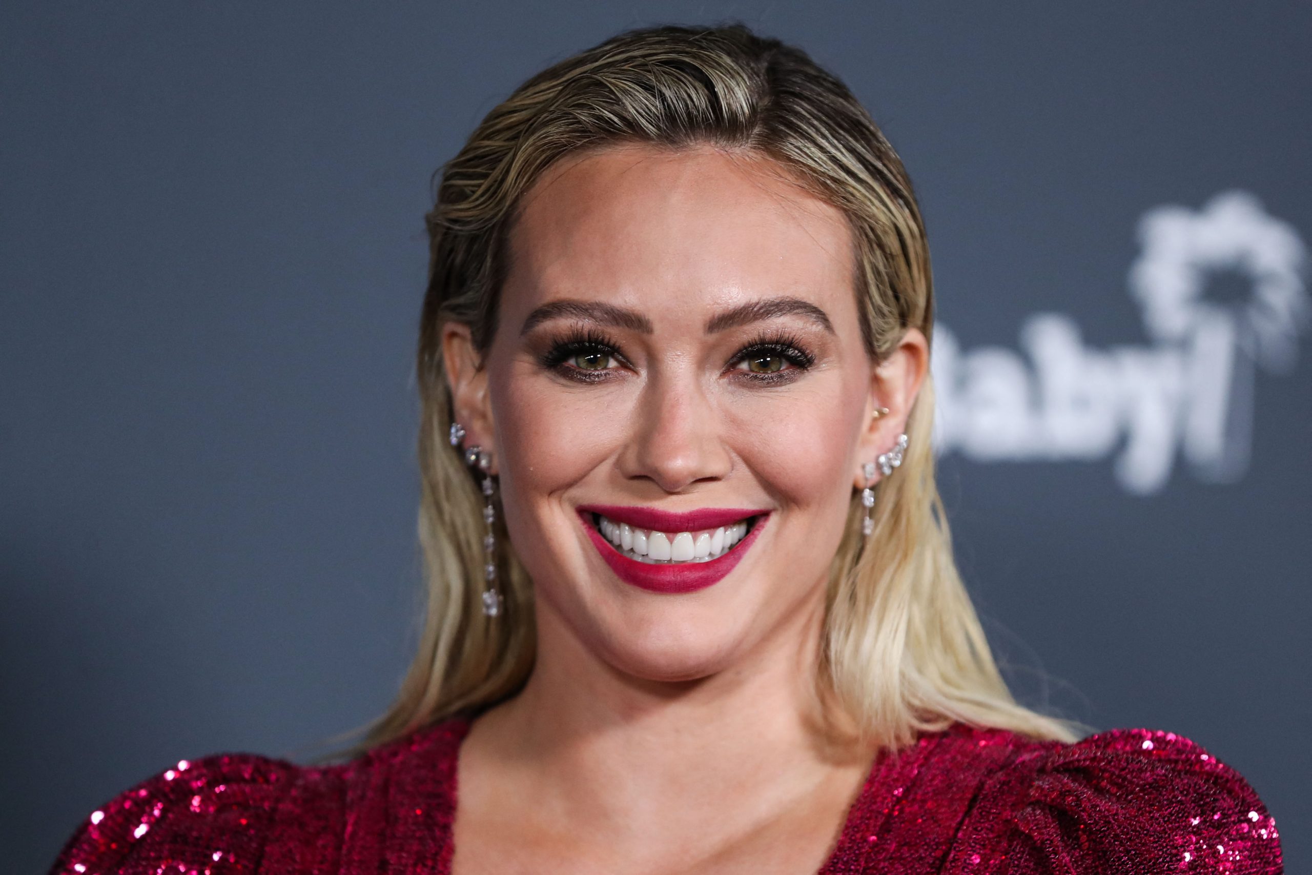 Από σταρ της Disney σε αφοσιωμένη μητέρα: Πώς η οικογένεια άλλαξε τις προτεραιότητές της Χίλαρι Νταφ