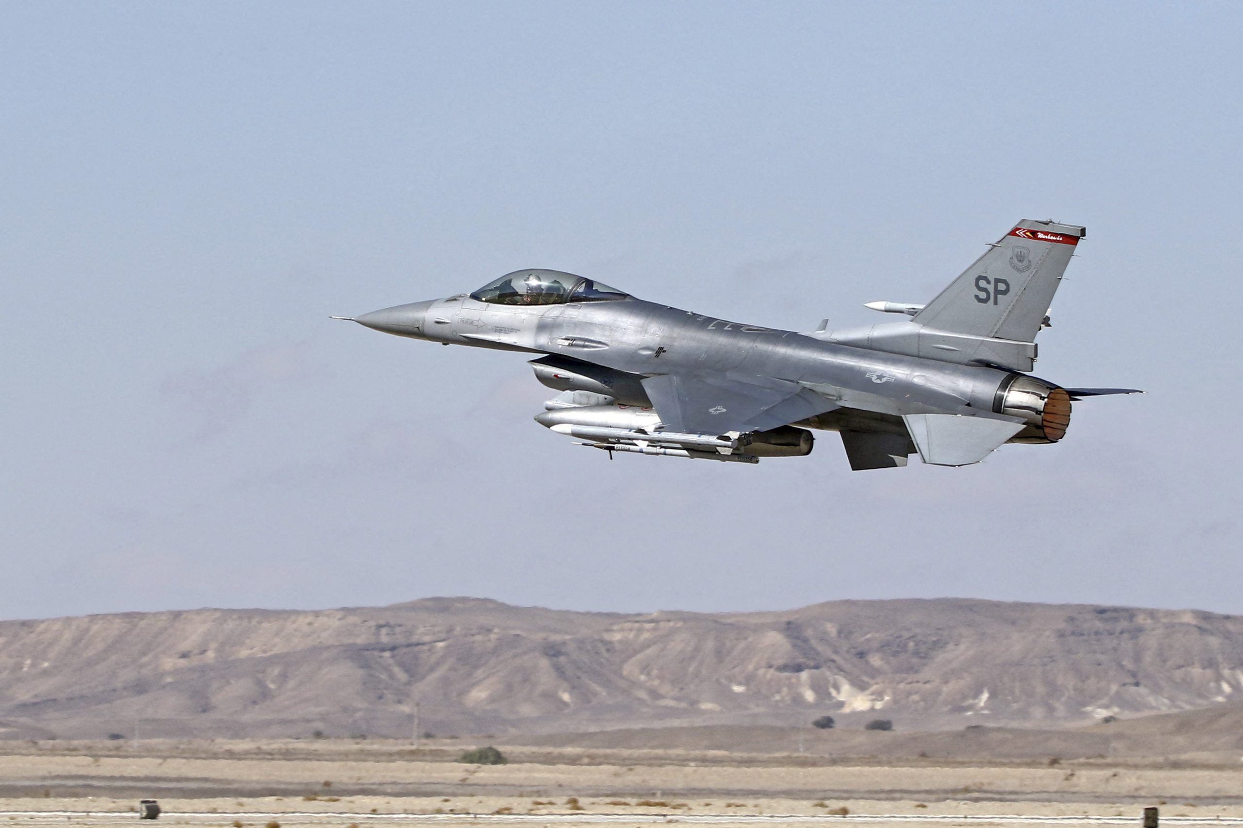 «Πράσινο φως» από τη Γαλλία στις ΗΠΑ για χρήση των βάσεών της στη Μέση Ανατολή