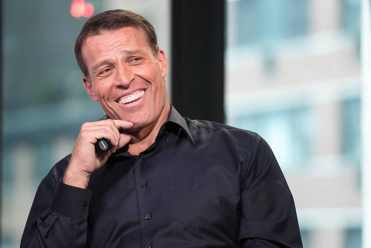 Tony Robbins: «Το όριο κάθε επιχείρησης είναι ο ηγέτης της»