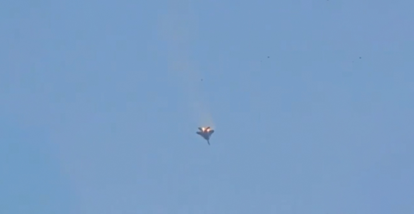 Κουβέιτ: Αναφορές για κατάρριψη αμερικανικού F-15 –  Καπνός πάνω από την πρεσβεία των ΗΠΑ (vid)