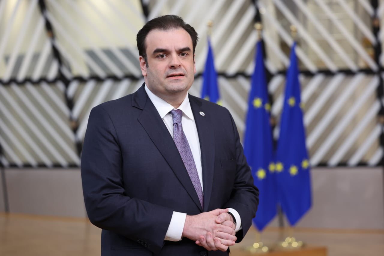 Πιερρακάκης: Προτεραιότητα πολίτες και οικονομία – Θα αντιμετωπίσουμε τις ανησυχίες για το ενεργειακό κόστος