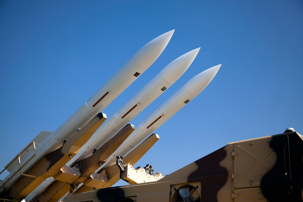 Αντίποινα στον Περσικό Κόλπο: Πλήγμα σε ιρανική μονάδα αφαλάτωσης μετά την επίθεση με drones