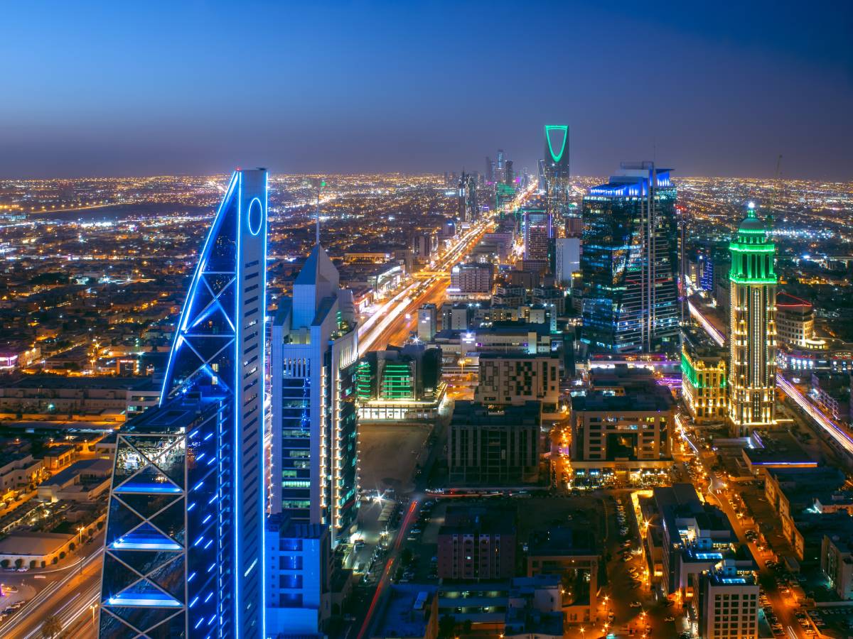 Πώς το Ριάντ έγινε η ασφαλέστερη πύλη διαφυγής για τους πλουσίους από τον Περσικό Κόλπο