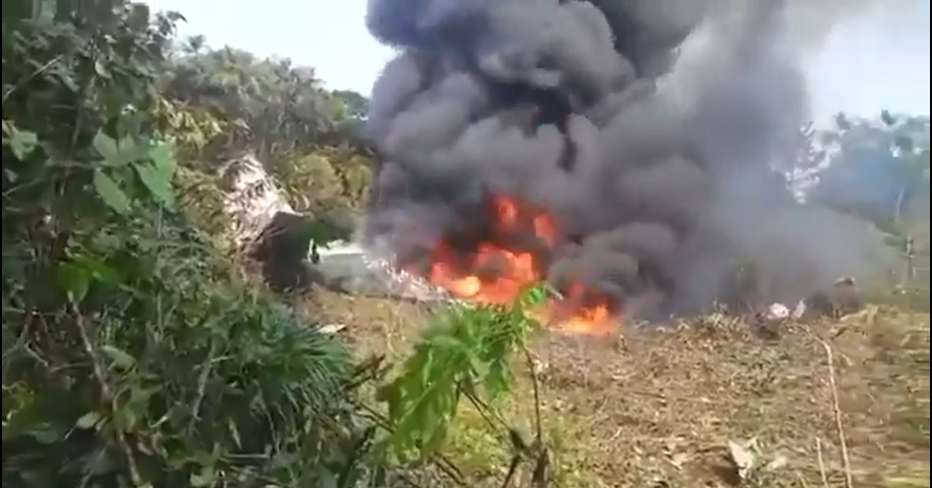 Κολομβία: Συντριβή στρατιωτικού αεροσκάφους – Κατέπεσε μέσα σε σπίτια