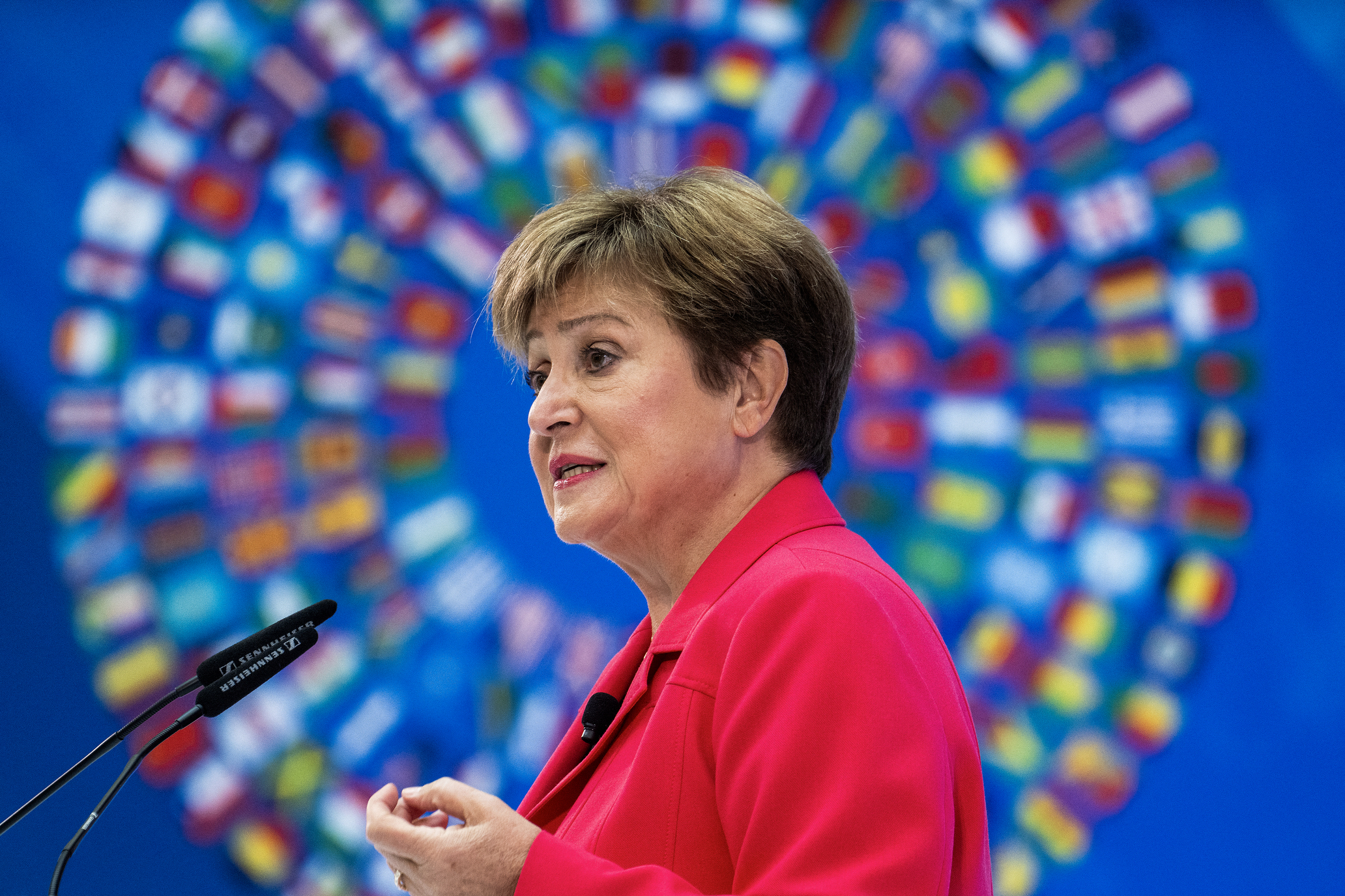 Σήμα κινδύνου από το ΔΝΤ για την παγκόσμια οικονομία – Εκτοξεύονται οι ανάγκες χρηματοδότησης