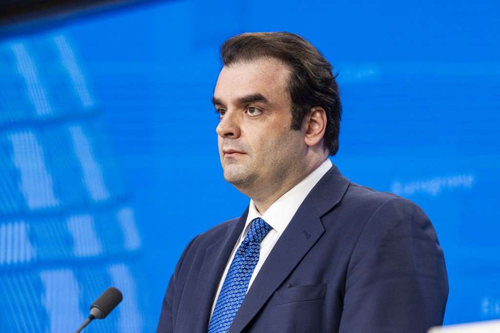 Πιερρακάκης: Ισχυρό πλεόνασμα και ανάπτυξη – «Η Ελλάδα άλλαξε σε 10 χρόνια»