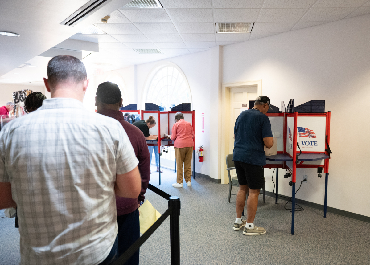 Βιρτζίνια: «Ναι» στον νέο εκλογικό χάρτη – Πολιτική σύγκρουση με φόντο τις ενδιάμεσες εκλογές στις ΗΠΑ