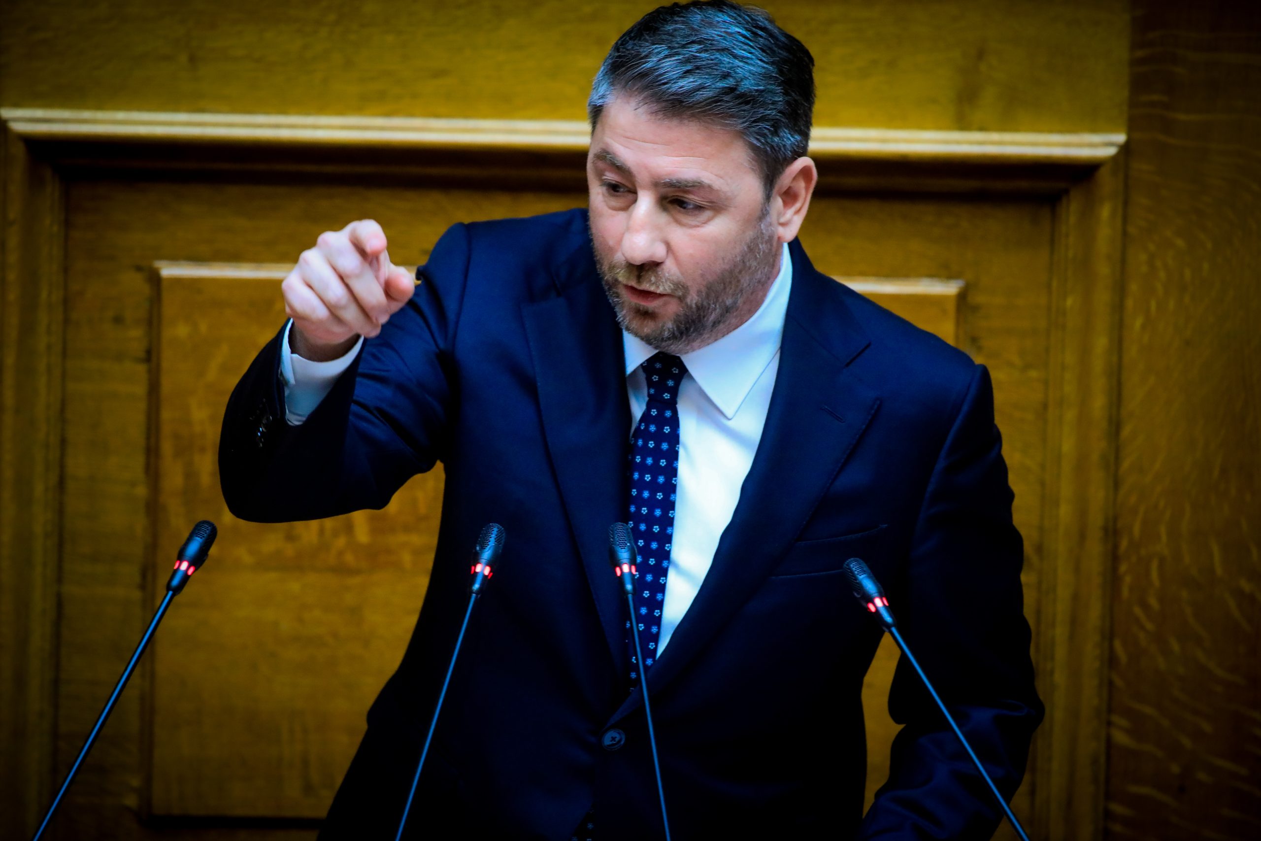 Ανδρουλάκης: Τρεις παρεμβάσεις για να σταματήσει η ασυδοσία των τραπεζών