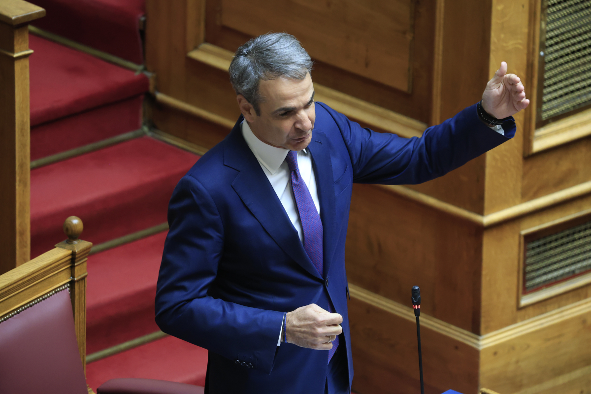 Μητσοτάκης: Στις 15 Μαΐου η εκκίνηση της συνταγματικής αναθεώρησης – Στο τραπέζι 25 άρθρα και κρίσιμες αλλαγές