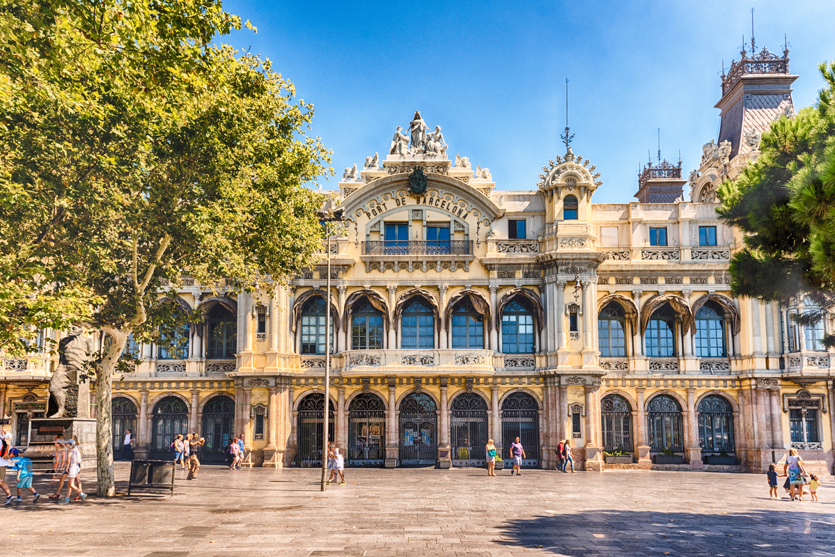 Στη Βαρκελώνη η πρώτη Σύνοδος Κορυφής Ευρωπαίων Σχεδιαστών Μόδας
