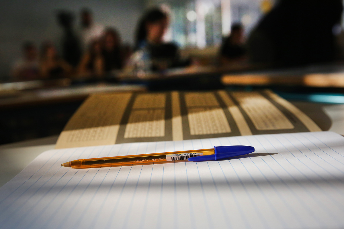 Στην τελική ευθεία για τις εξετάσεις: Πότε κλείνουν τα σχολεία και πότε ξεκινούν οι Πανελλαδικές