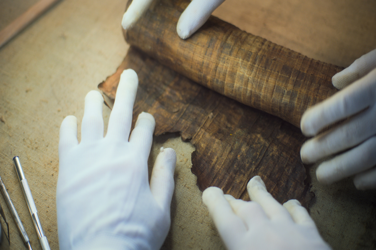 Αρχαιολογική ανακάλυψη-έκπληξη: Πάπυρος με την Ιλιάδα βρέθηκε μέσα σε αιγυπτιακή μούμια