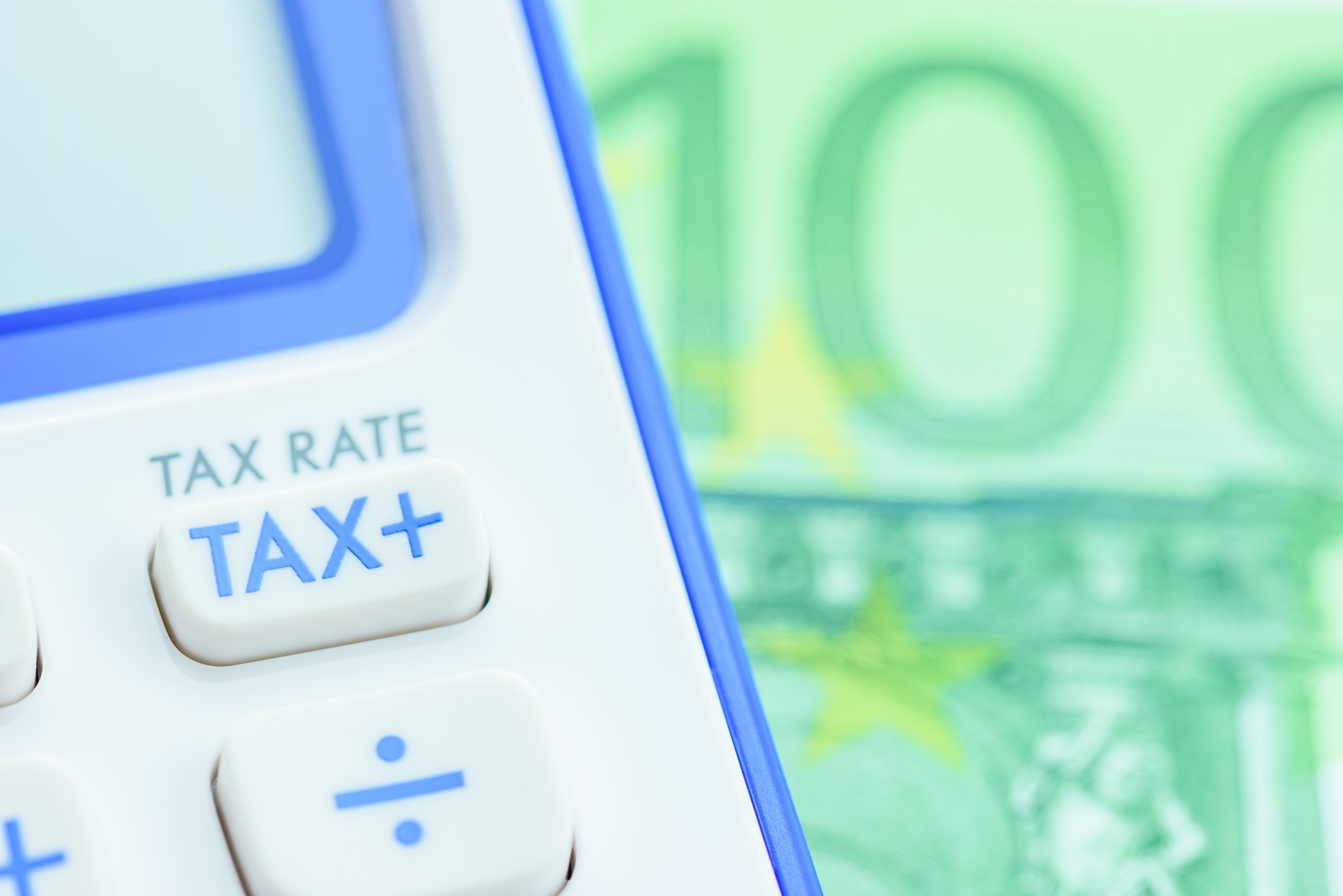 Φοροδιαφυγή: Πώς η ΑΑΔΕ εντοπίζει ύποπτες κινήσεις με τεχνητή νοημοσύνη