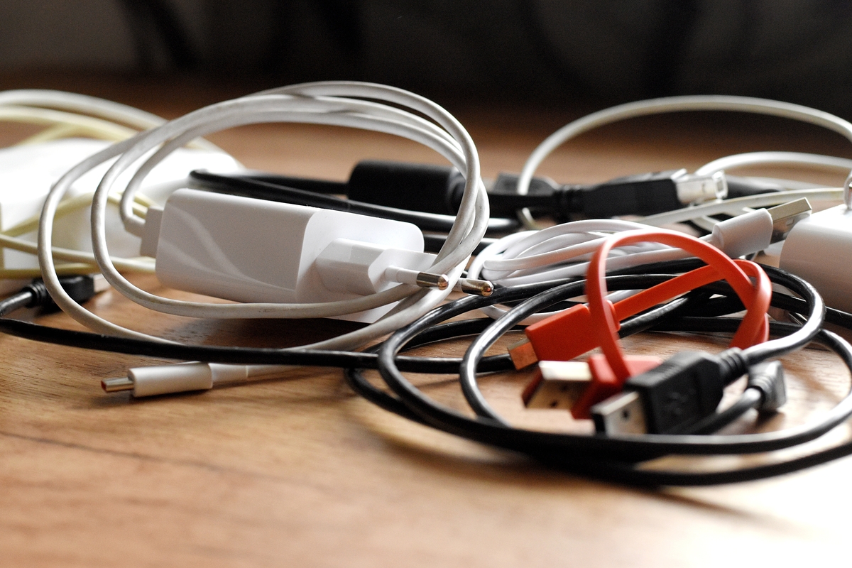 Γιατί χαλάνε τελικά τα καλώδια φόρτισης; Το λάθος που κάνουμε όλοι καθημερινά