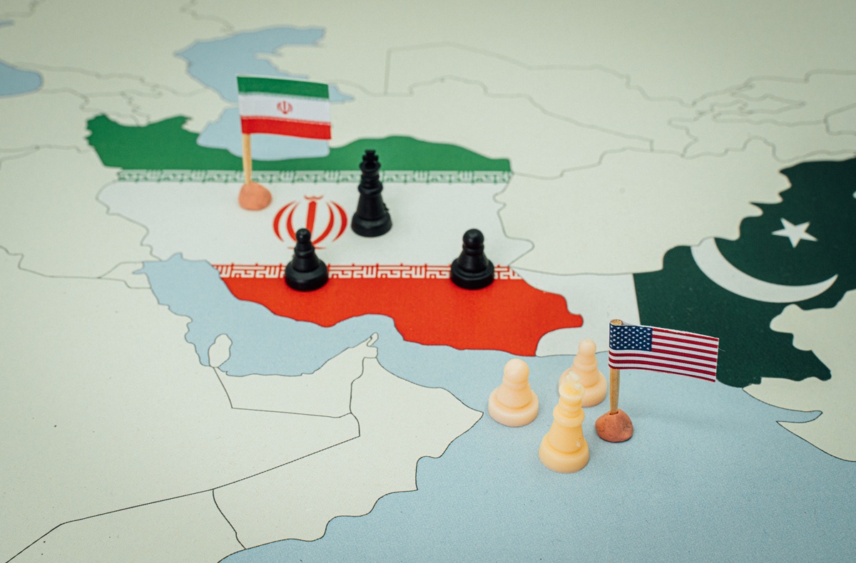 Πακιστάν: Στον «αέρα» οι συνομιλίες ΗΠΑ–Ιράν μετά τα πλήγματα στον Λίβανο