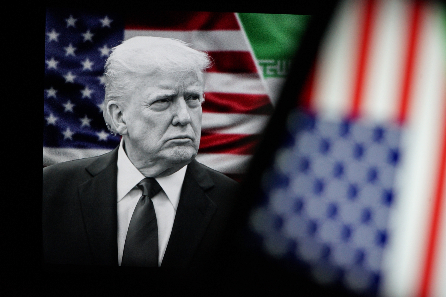 Τραμπ και Τεχεράνη απορρίπτουν την εκεχειρία – Λήγει την Τρίτη η διορία για το Ιράν