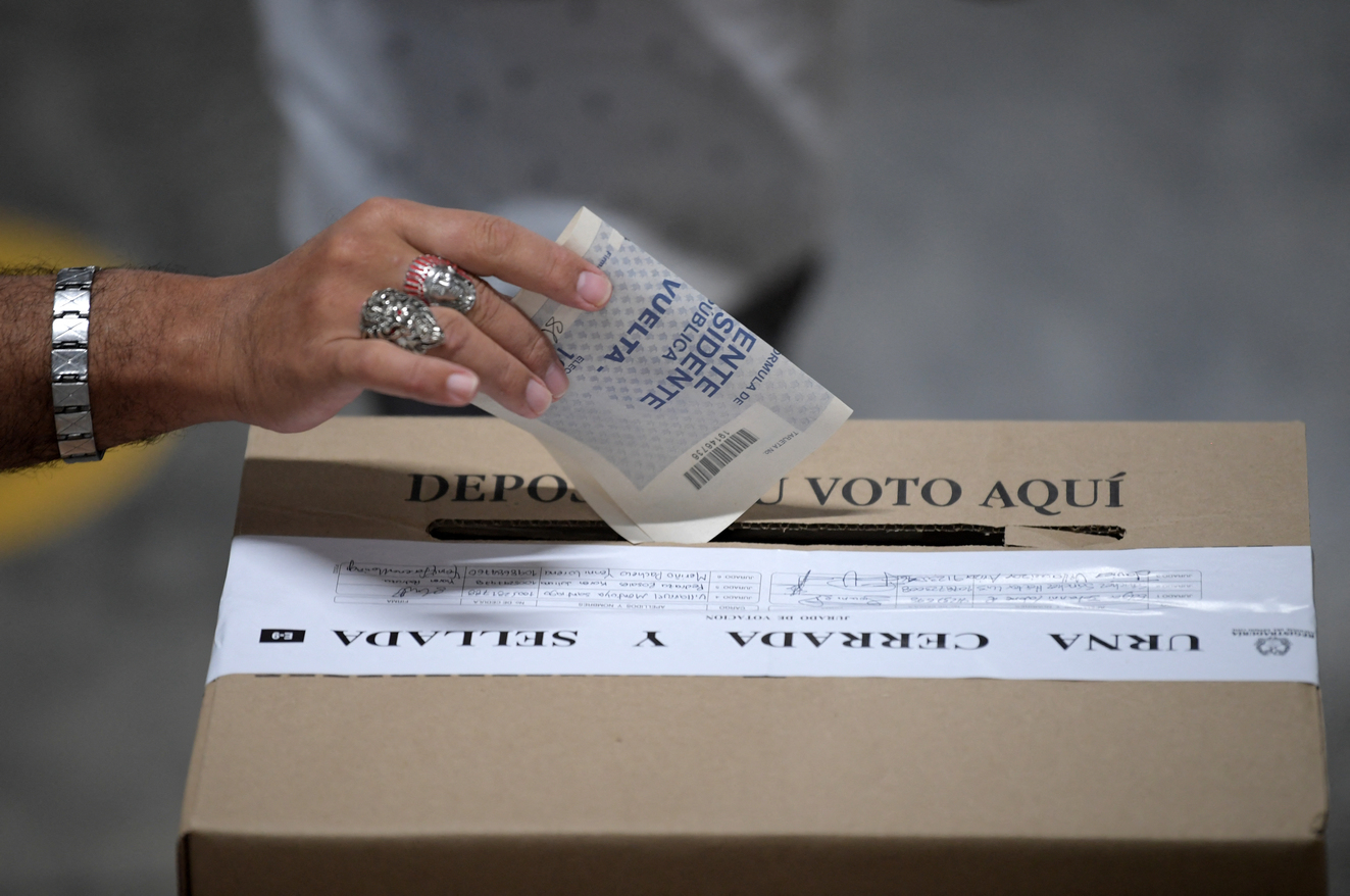 Κολομβία: Προεδρικές εκλογές με φόντο την έξαρση της βίας