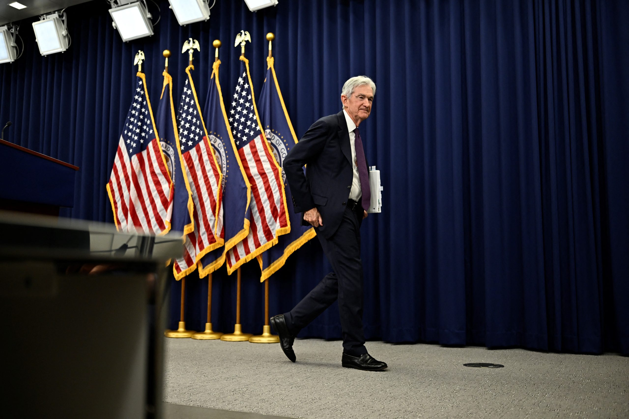 Fed: Πόσο εύκολα αλλάζει η νομισματική πολιτική μίας κεντρικής τράπεζας