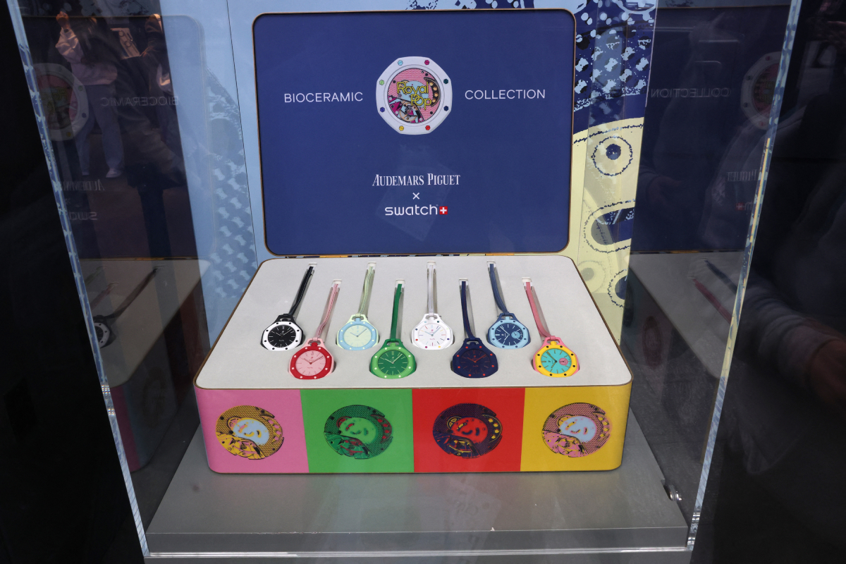 Γιατί αυτό το Swatch των 385 ευρώ προκάλεσε πανικό και κλείνει καταστήματα σε όλο τον κόσμο;
