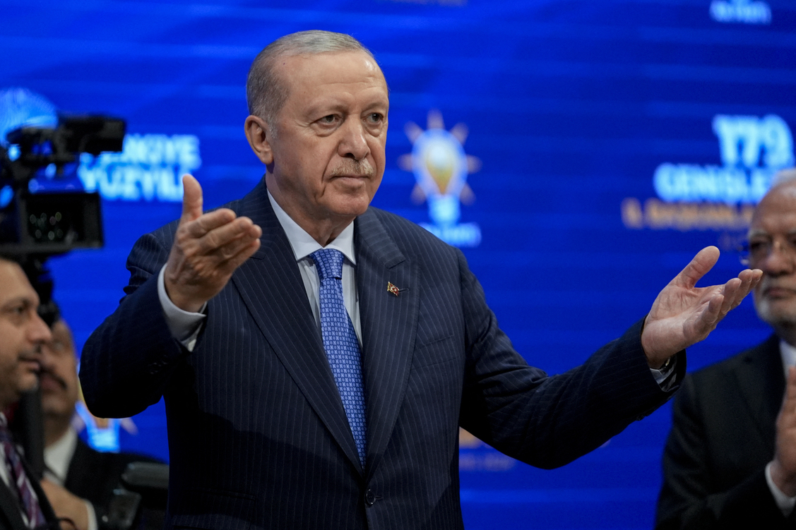 Bloomberg: Η Τουρκία σχεδιάζει νομοσχέδιο για ΑΟΖ 200 μιλίων