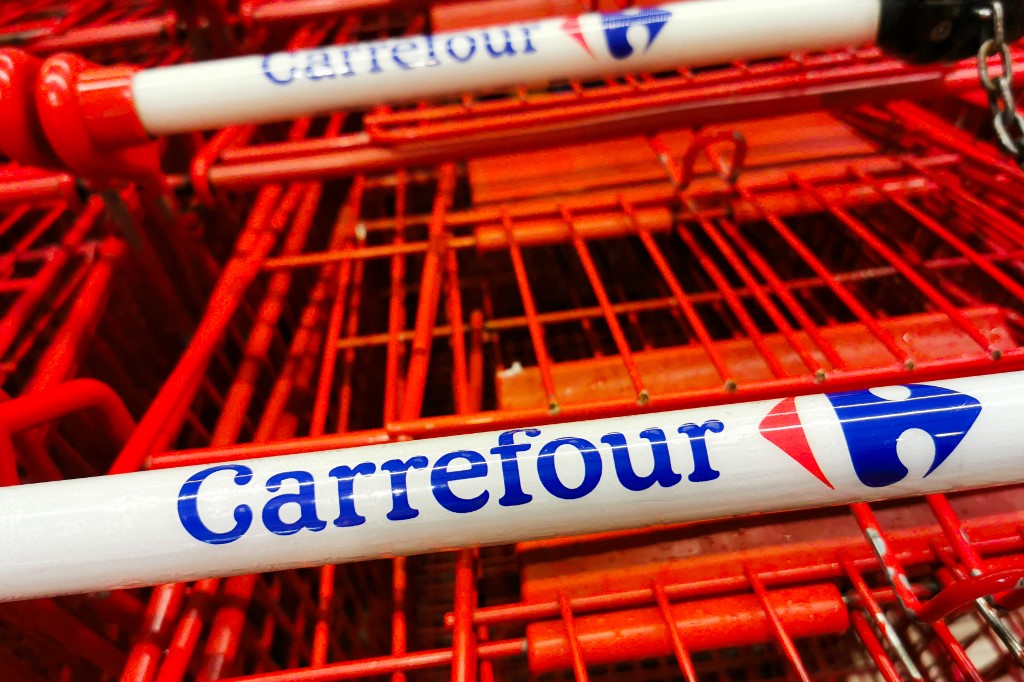 ΑΒ Βασιλόπουλος: Στενό… μαρκάρισμα στα Carrefour