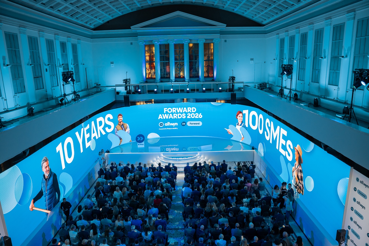 Allwyn Hellas: Γιόρτασε τα 10 χρόνια του προγράμματος Forward με 100 επιχειρήσεις στην οικογένειά του