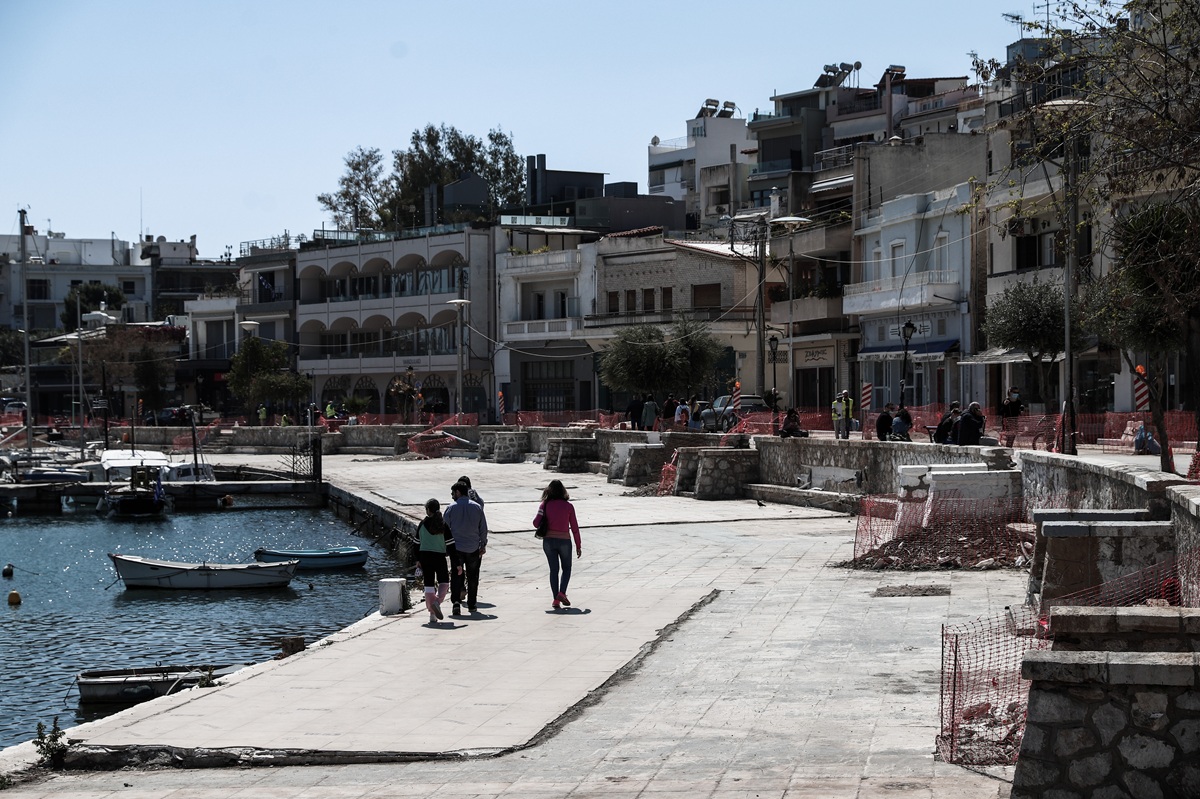 Πυροβολισμοί στο Μικρολίμανο: Ένοπλη αντίδραση 42χρονου σε αστυνομικό έλεγχο – Εντοπίστηκαν όπλα και χειροβομβίδες